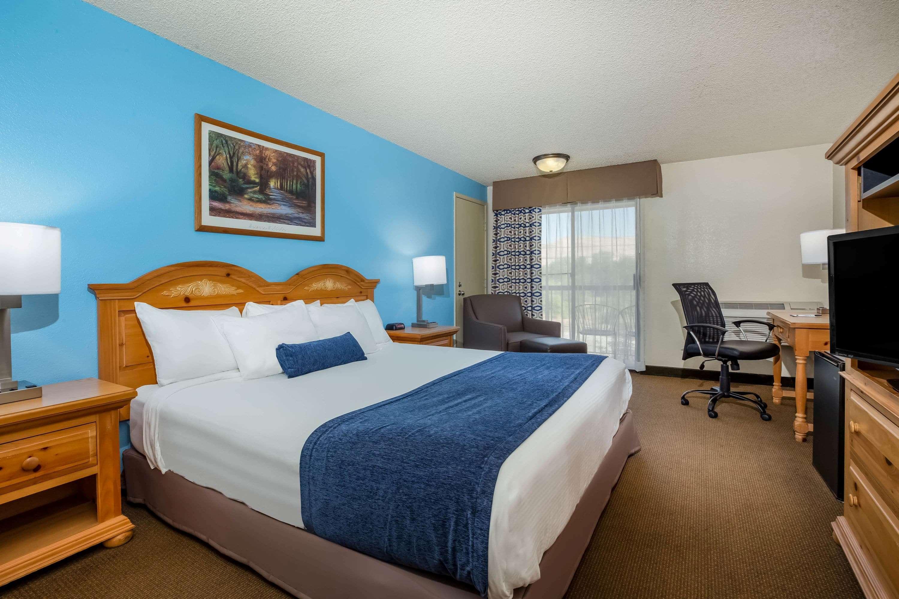 Baymont By Wyndham Yakima Riverfront Экстерьер фото